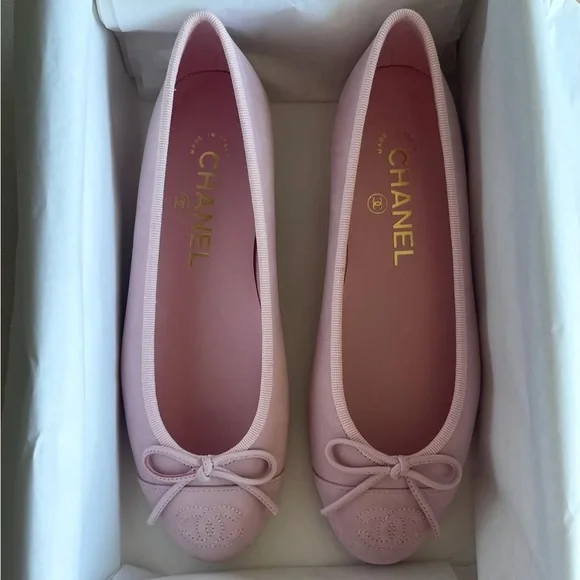 Chanel Pink Suede Ballerinas | Size 38 - Picture 5 of 10